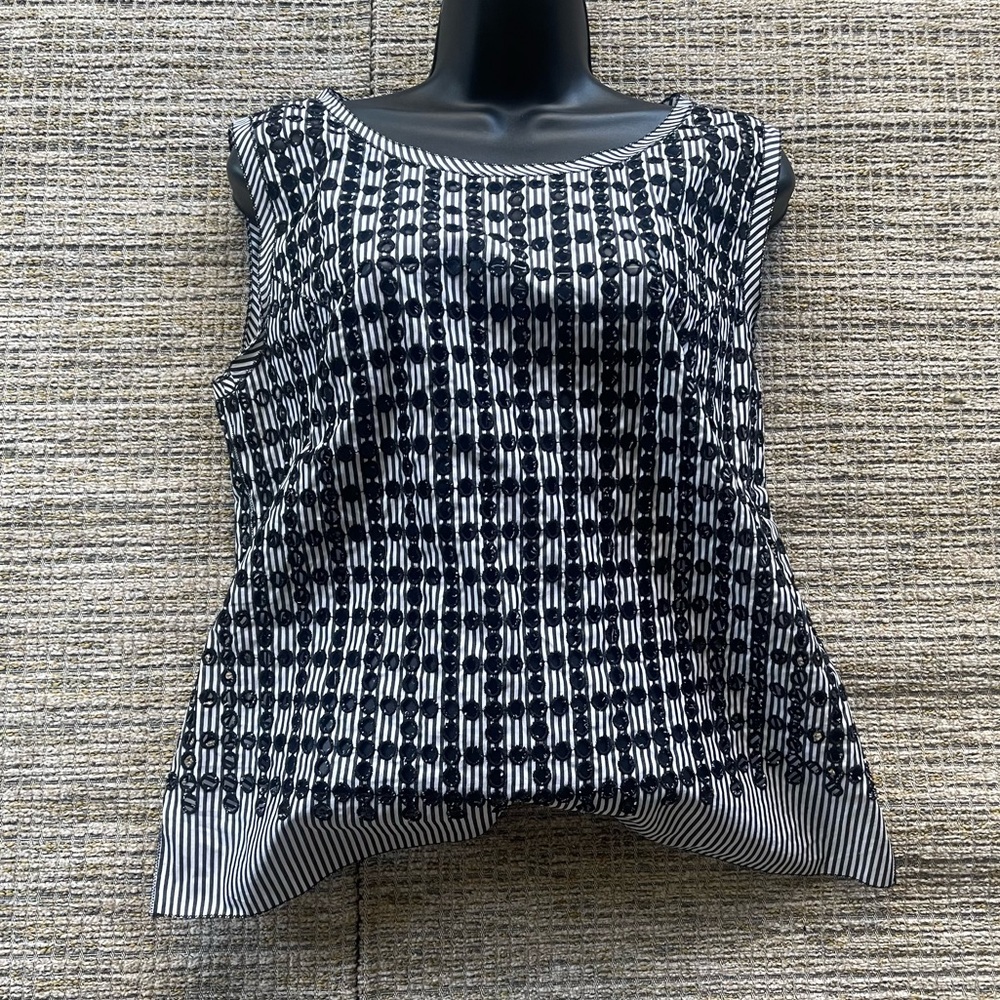 Vivienne Tam (8/M) sleeveless Tank Top, 100% cotton